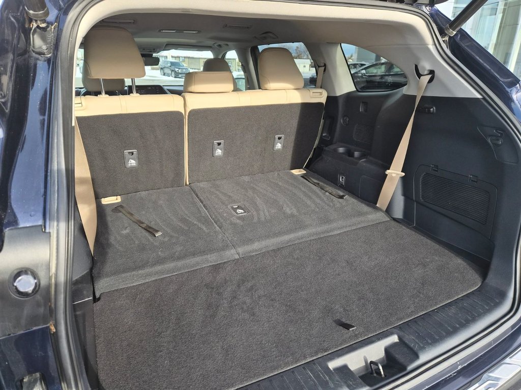 2020 Toyota HIGHLANDER XLE in Temiskaming Shores, Ontario - 9 - w1024h768px