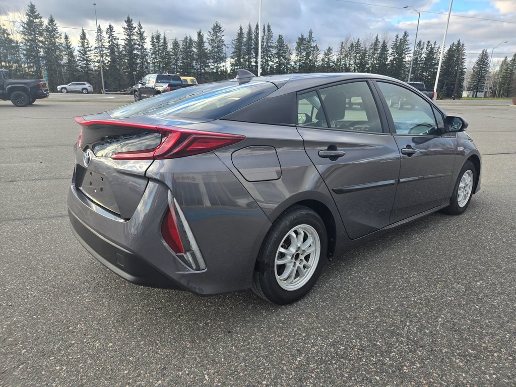 2022  PRIUS PRIME 4DR SDN AT in Temiskaming Shores, Ontario - 2 - w1024h768px