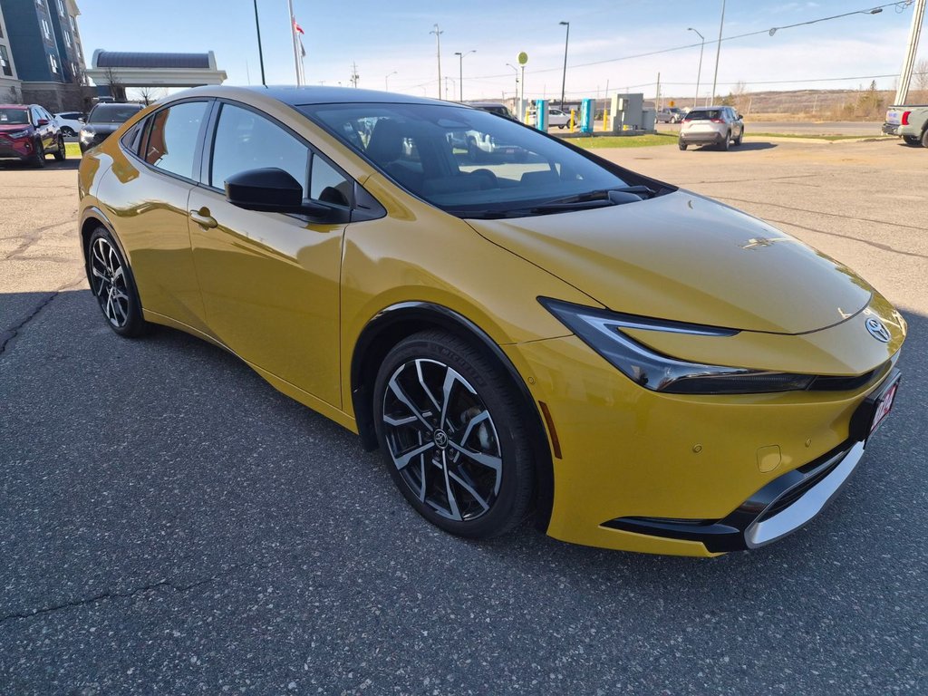 2024 Toyota PRIUS PRIME XSE PREMIUM in Temiskaming Shores, Ontario - 3 - w1024h768px