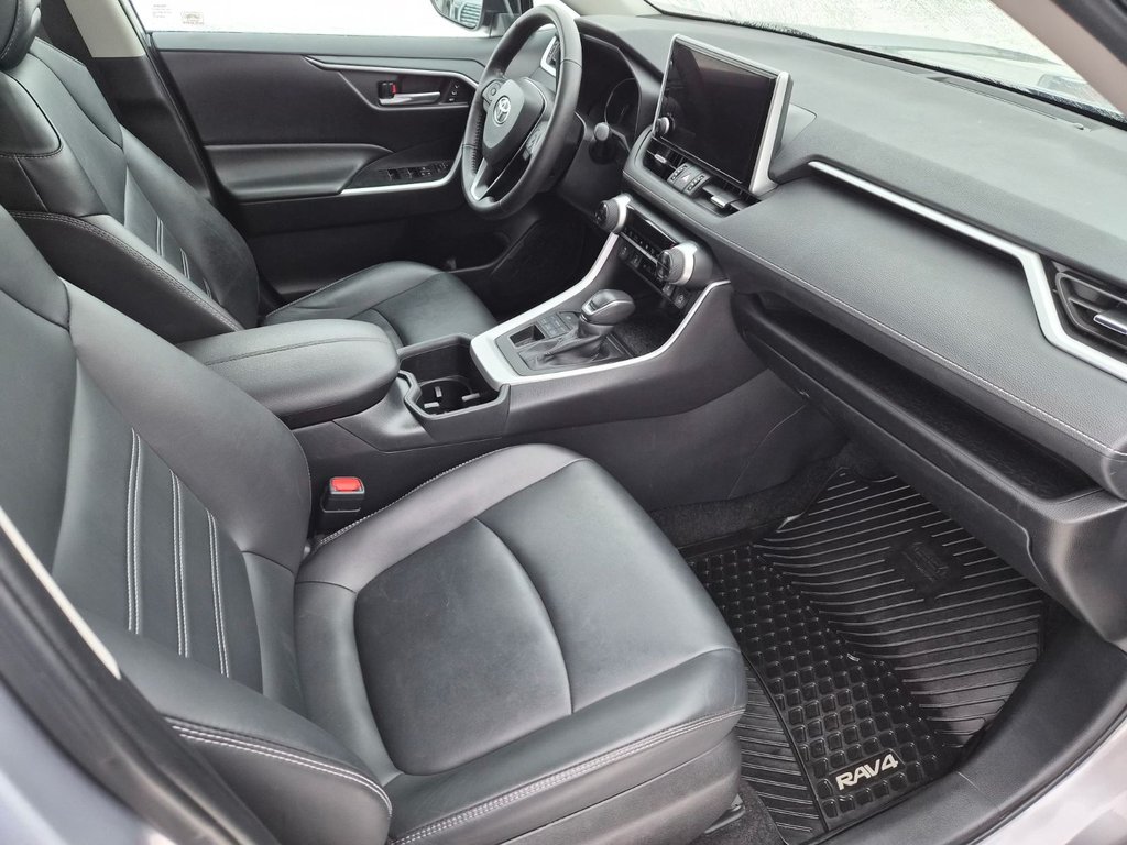 TOYOTA TRUCK RAV4 XLE PREMIUM 2024 à Temiskaming Shores, Ontario - 7 - w1024h768px