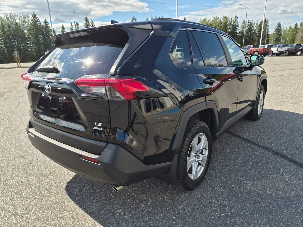 2019 Toyota RAV4 LE in Temiskaming Shores, Ontario - 4 - w1024h768px