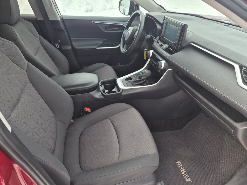 2019 Toyota RAV4 LE AWD in Temiskaming Shores, Ontario - 7 - w1024h768px
