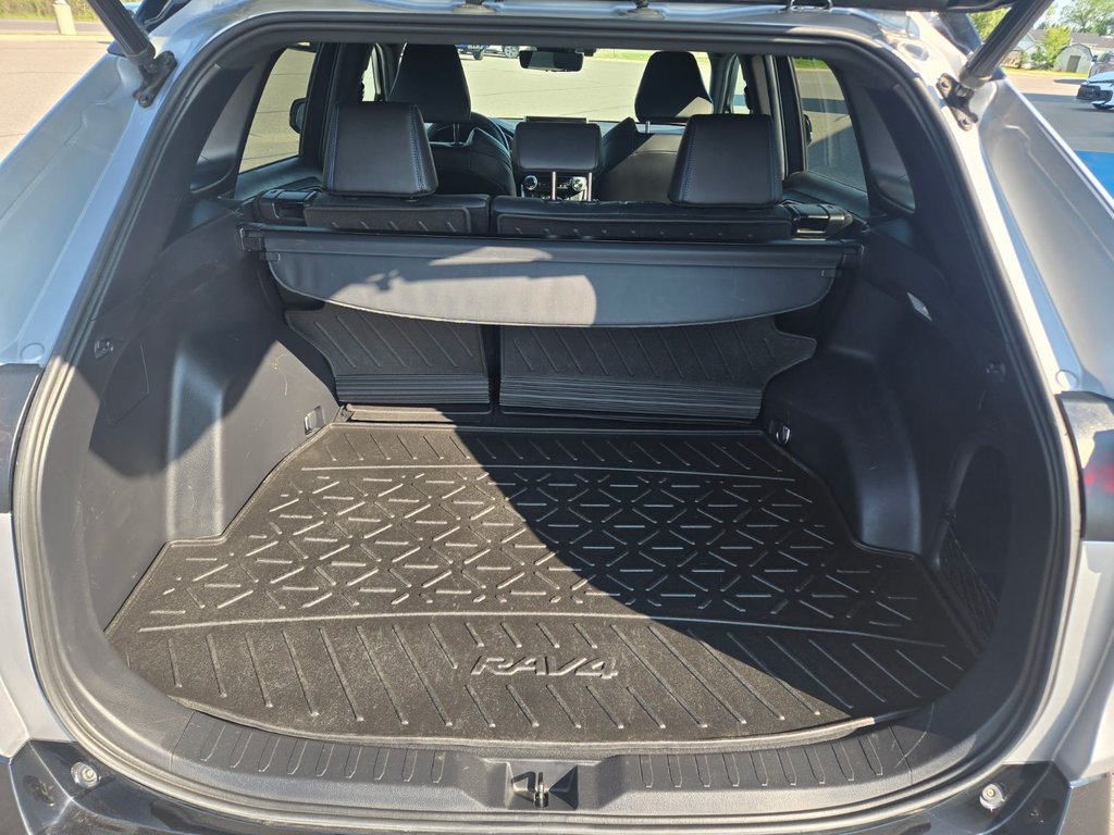 2020 Toyota RAV4 XSE in Temiskaming Shores, Ontario - 9 - w1024h768px