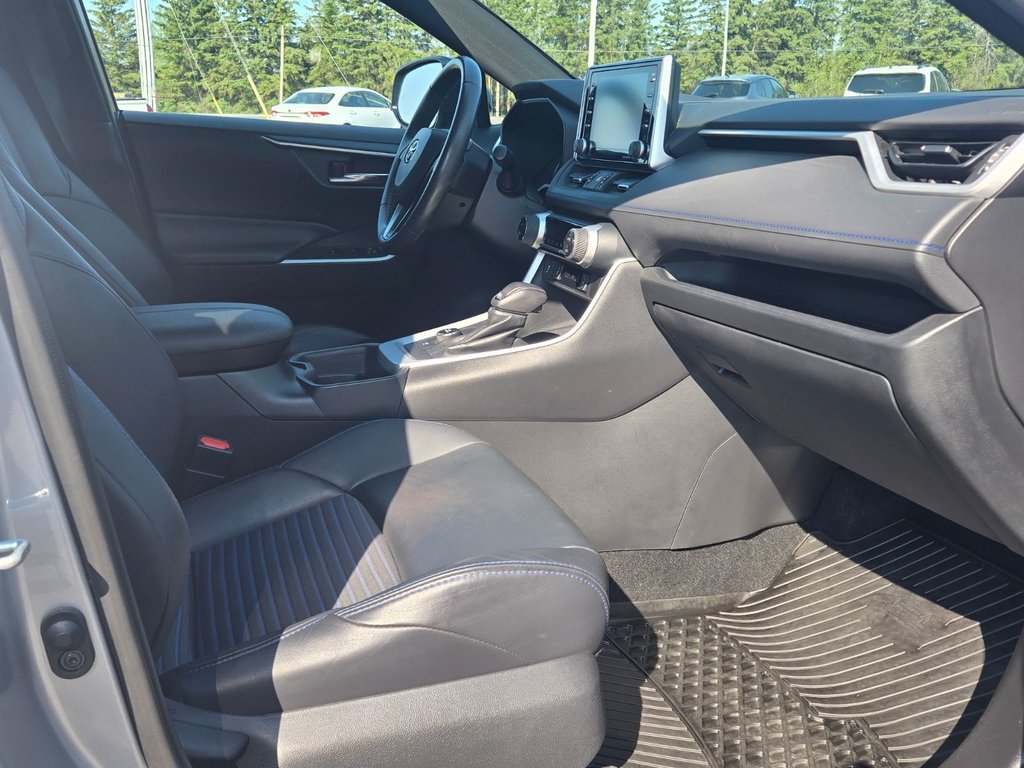 2020 Toyota RAV4 XSE in Temiskaming Shores, Ontario - 6 - w1024h768px