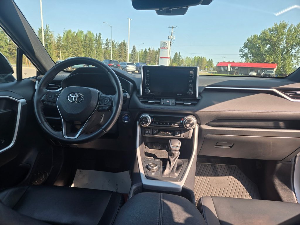 2020 Toyota RAV4 XSE in Temiskaming Shores, Ontario - 7 - w1024h768px