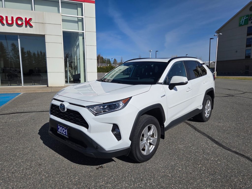 2021 Toyota RAV4 HYBRID XLE in Temiskaming Shores, Ontario - 3 - w1024h768px