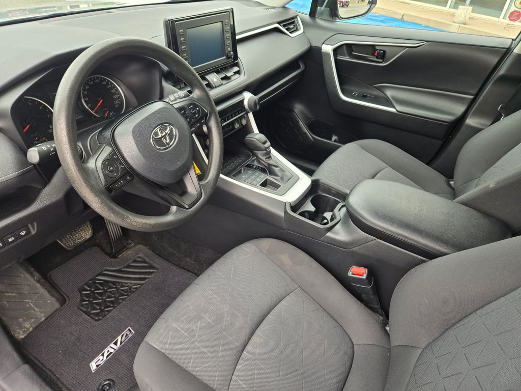 2021 Toyota RAV4 LE in Temiskaming Shores, Ontario - 5 - w1024h768px
