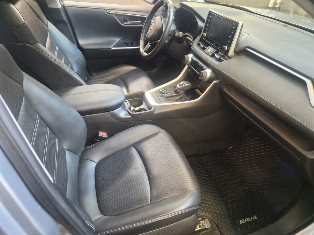 2021 Toyota RAV4 LIMITED in Temiskaming Shores, Ontario - 7 - w1024h768px