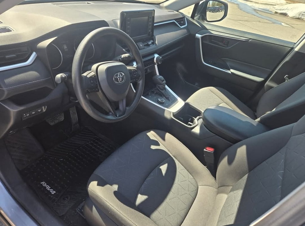 2022 Toyota RAV4 HYBRID LE in Temiskaming Shores, Ontario - 6 - w1024h768px