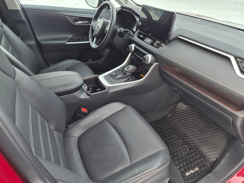 2023 Toyota RAV4 HYBRID LIMITED in Temiskaming Shores, Ontario - 8 - w1024h768px