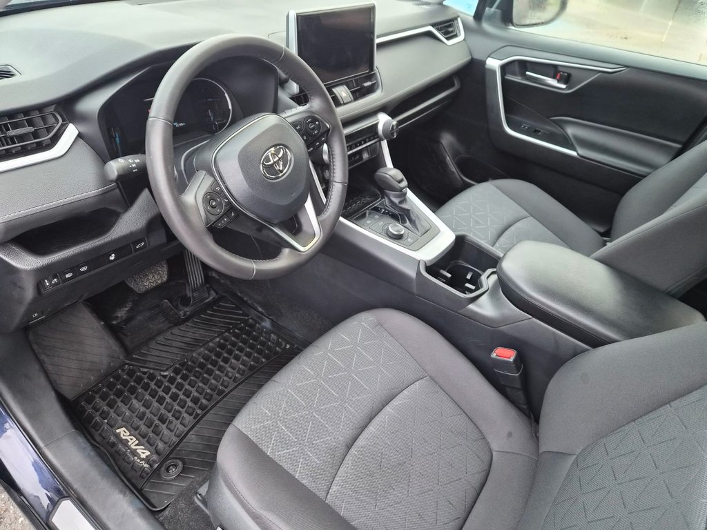 2023 Toyota RAV4 HYBRID XLE in Temiskaming Shores, Ontario - 5 - w1024h768px