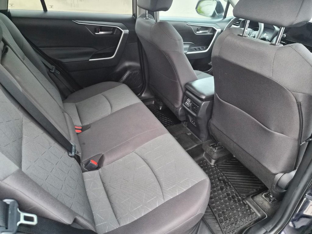 2023 Toyota RAV4 HYBRID XLE in Temiskaming Shores, Ontario - 8 - w1024h768px