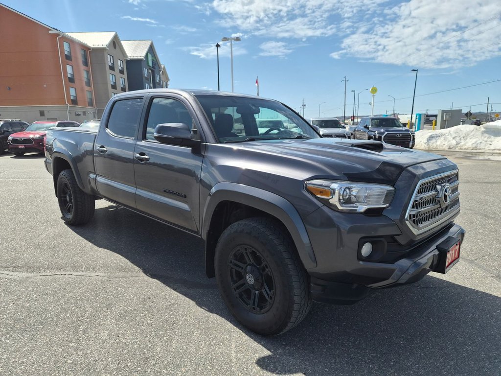2017 Toyota TACOMA TRD SPORT in Temiskaming Shores, Ontario - 3 - w1024h768px