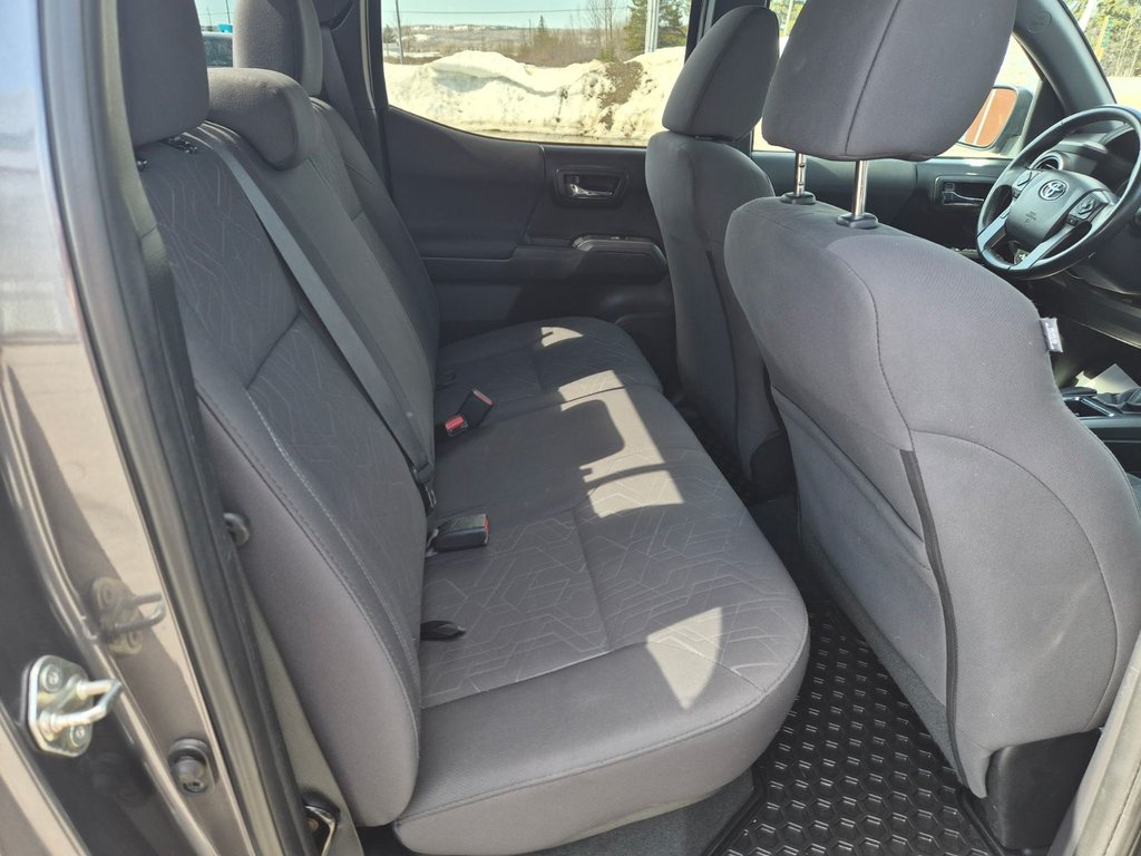 2017 Toyota TACOMA TRD SPORT in Temiskaming Shores, Ontario - 6 - w1024h768px