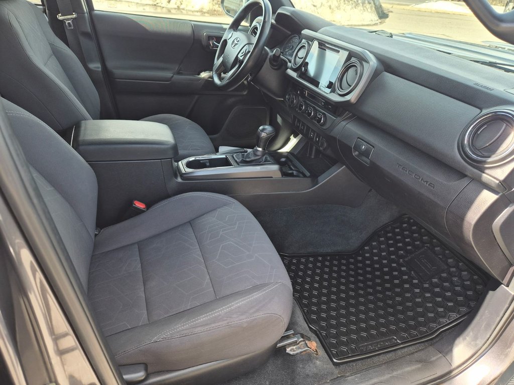 2017 Toyota TACOMA TRD SPORT in Temiskaming Shores, Ontario - 7 - w1024h768px