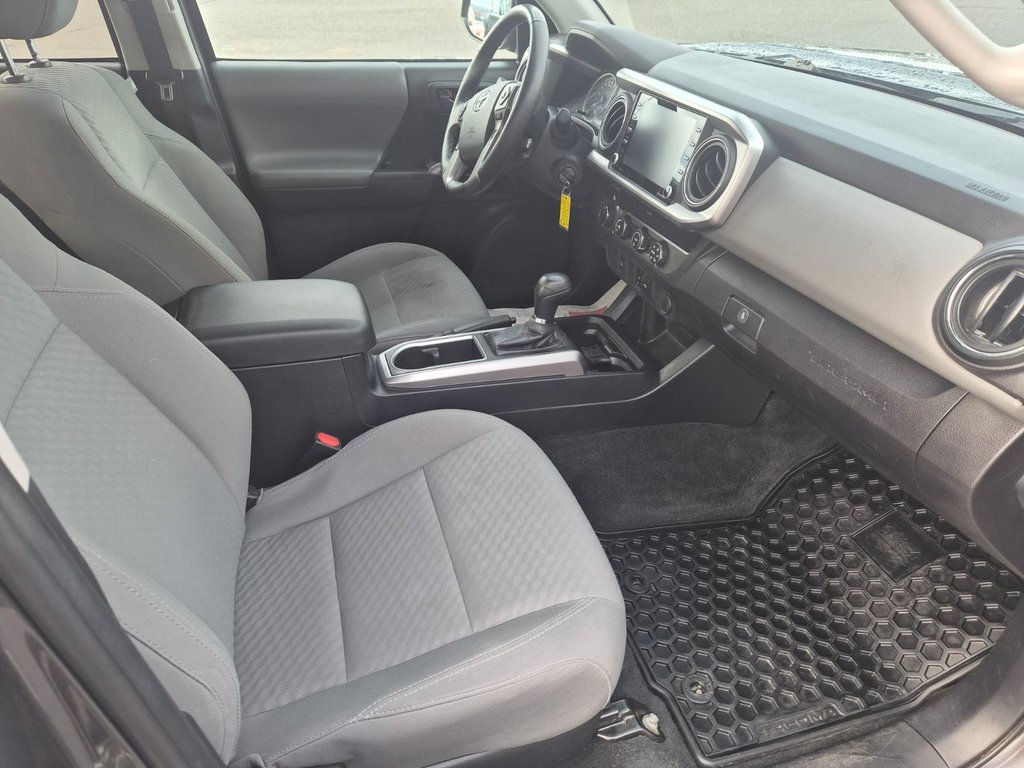 2020 Toyota TACOMA 4WD DBL AT in Temiskaming Shores, Ontario - 7 - w1024h768px