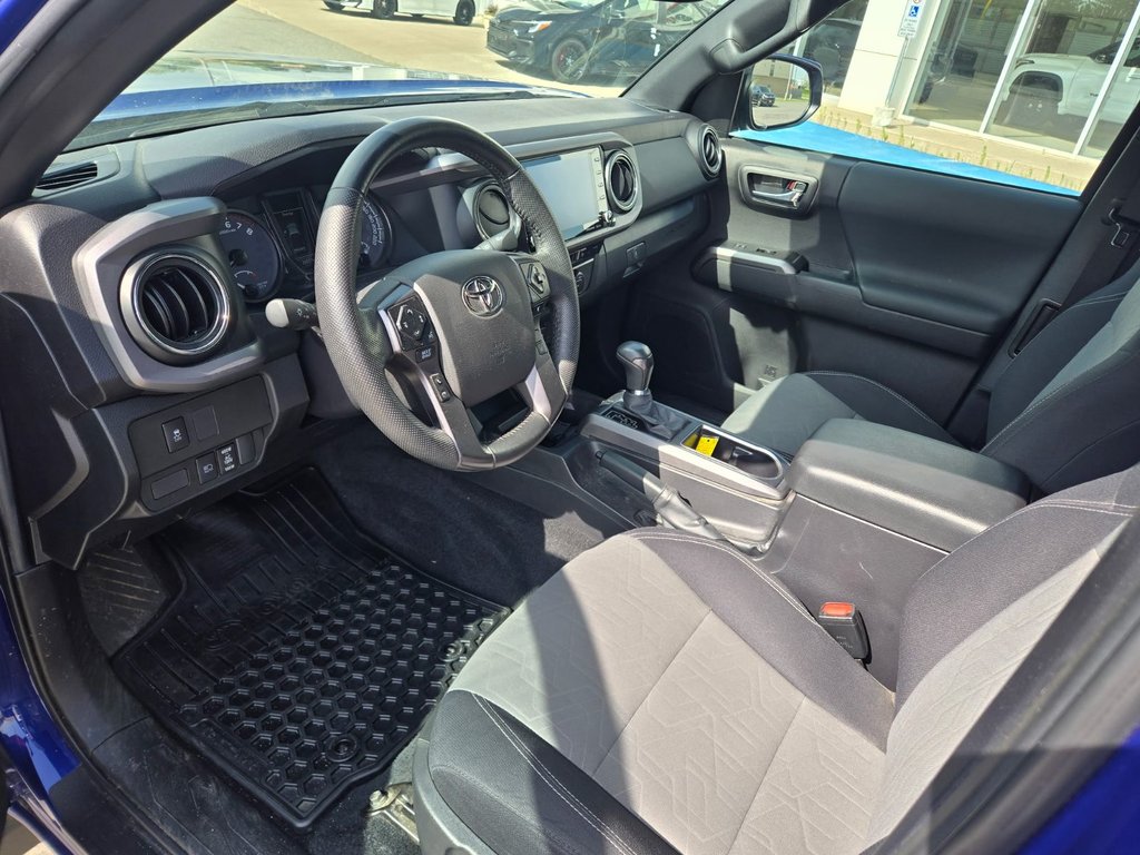 2023 Toyota Tacoma 4WD ACCESS AT in Temiskaming Shores, Ontario - 5 - w1024h768px