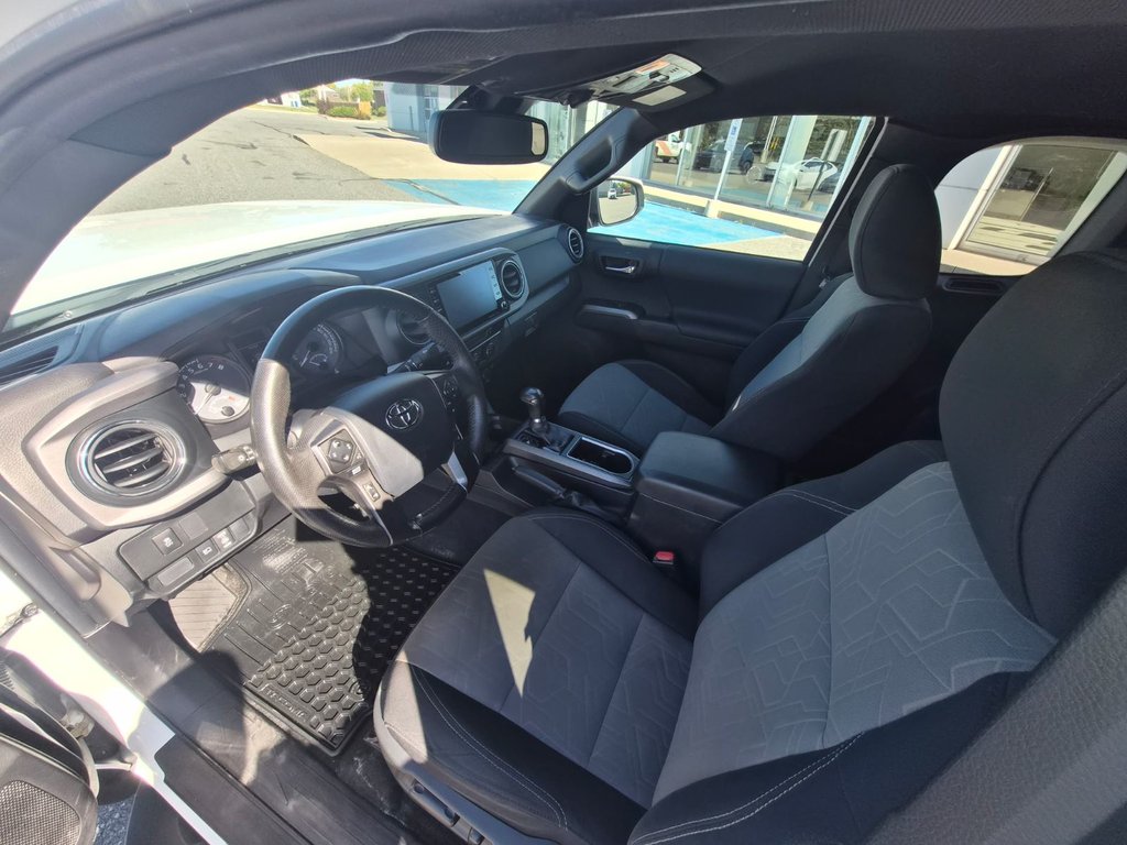 2023 Toyota TACOMA TRD OFF ROAD in Temiskaming Shores, Ontario - 5 - w1024h768px