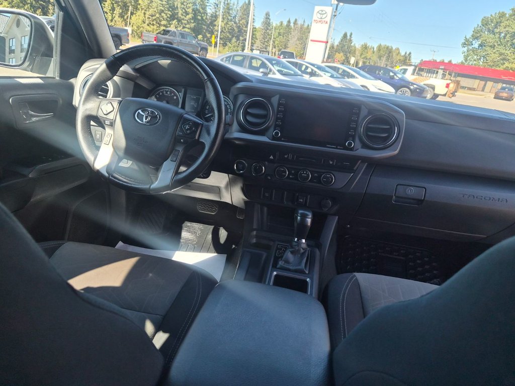 2023 Toyota TACOMA TRD OFF ROAD in Temiskaming Shores, Ontario - 6 - w1024h768px