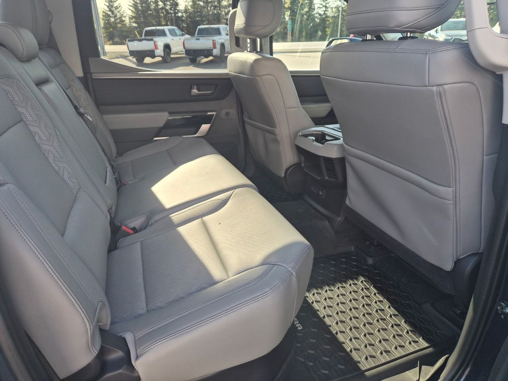 2022 Toyota TUNDRA LIMITED in Temiskaming Shores, Ontario - 7 - w1024h768px