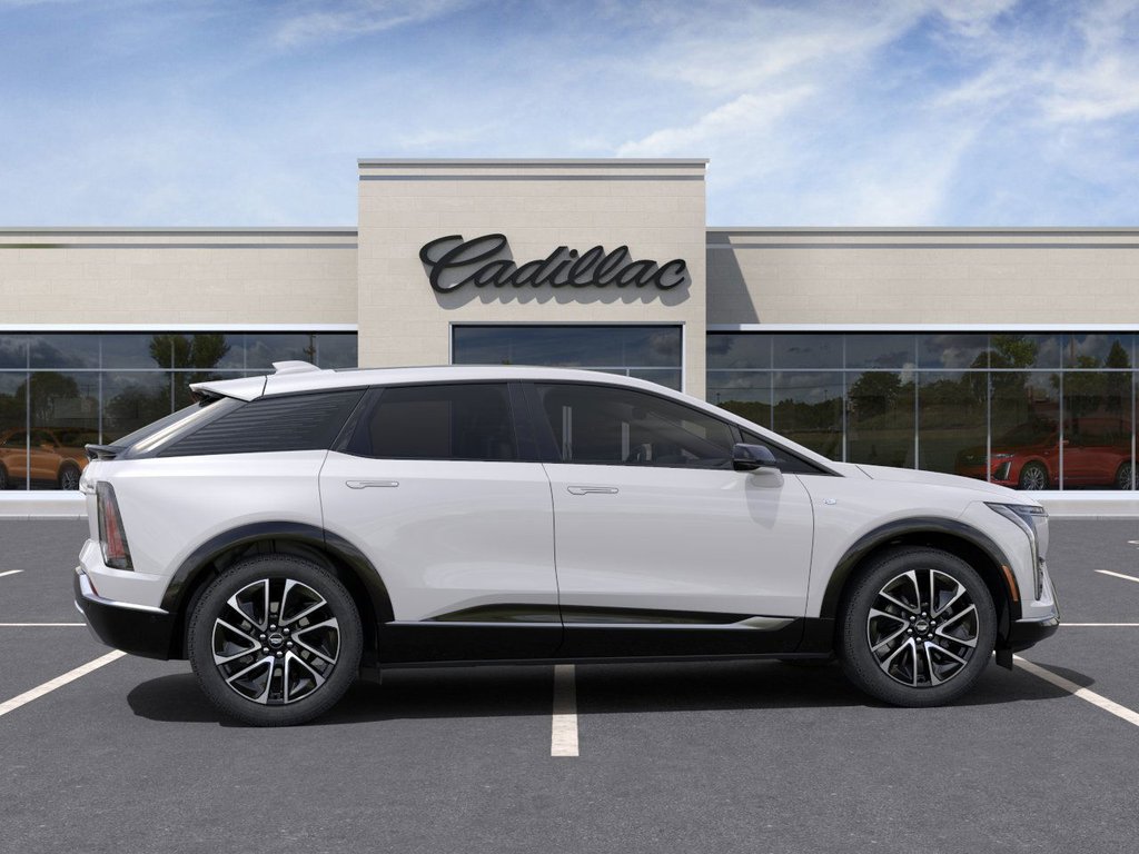 2025 Cadillac OPTIQ in North Bay, Ontario - 5 - w1024h768px