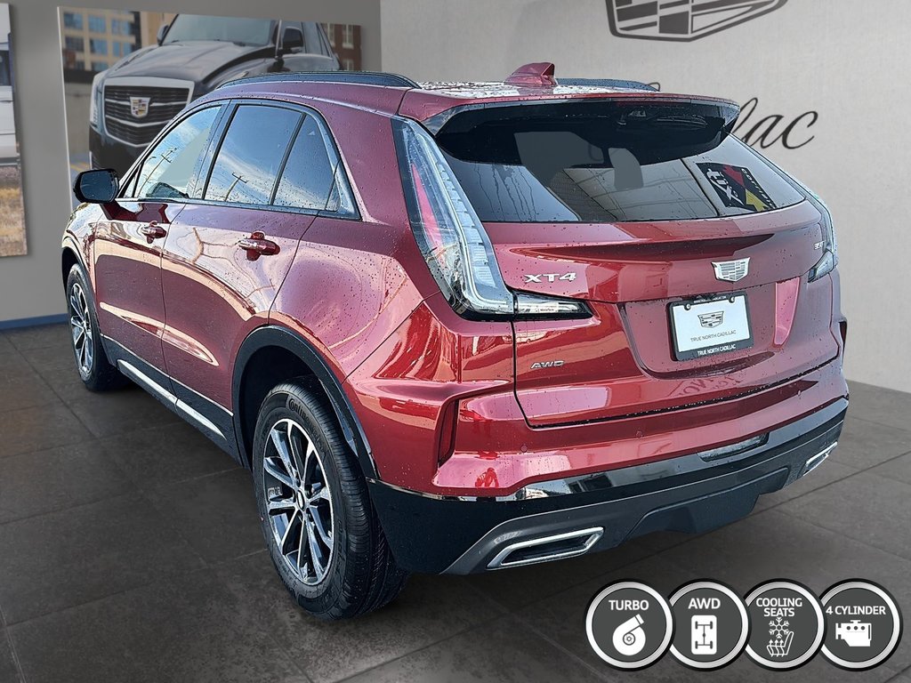 Cadillac XT4  2024 à North Bay, Ontario - 4 - w1024h768px