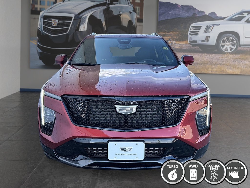 2024 Cadillac XT4 in North Bay, Ontario - 2 - w1024h768px