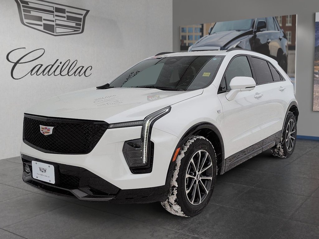 2025 Cadillac XT4 in North Bay, Ontario - 1 - w1024h768px