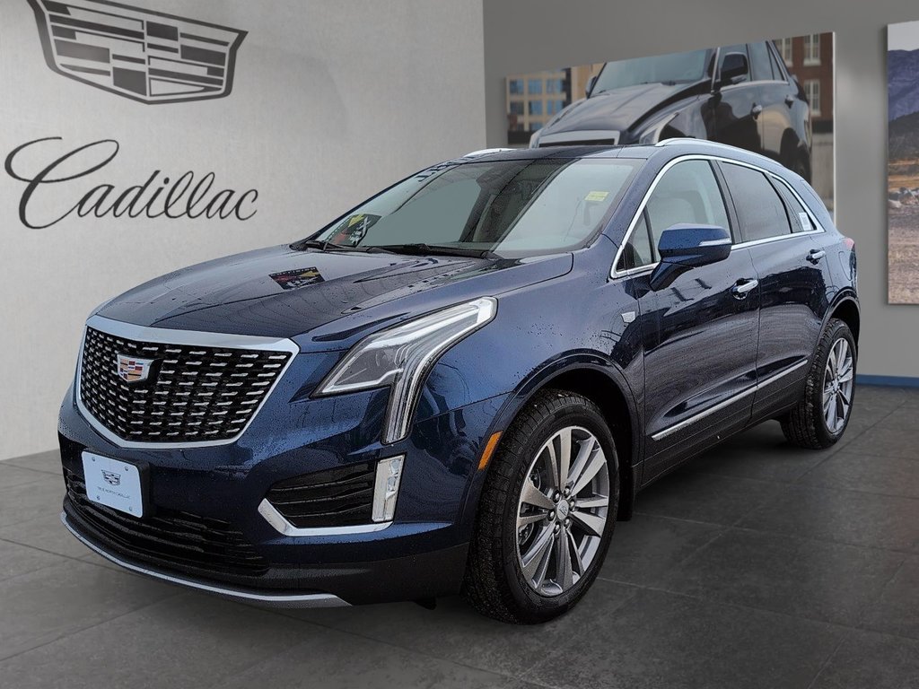 2025 Cadillac XT5 in North Bay, Ontario - 1 - w1024h768px