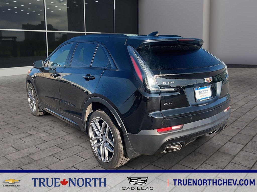 2022 Cadillac XT4 in North Bay, Ontario - 2 - w1024h768px
