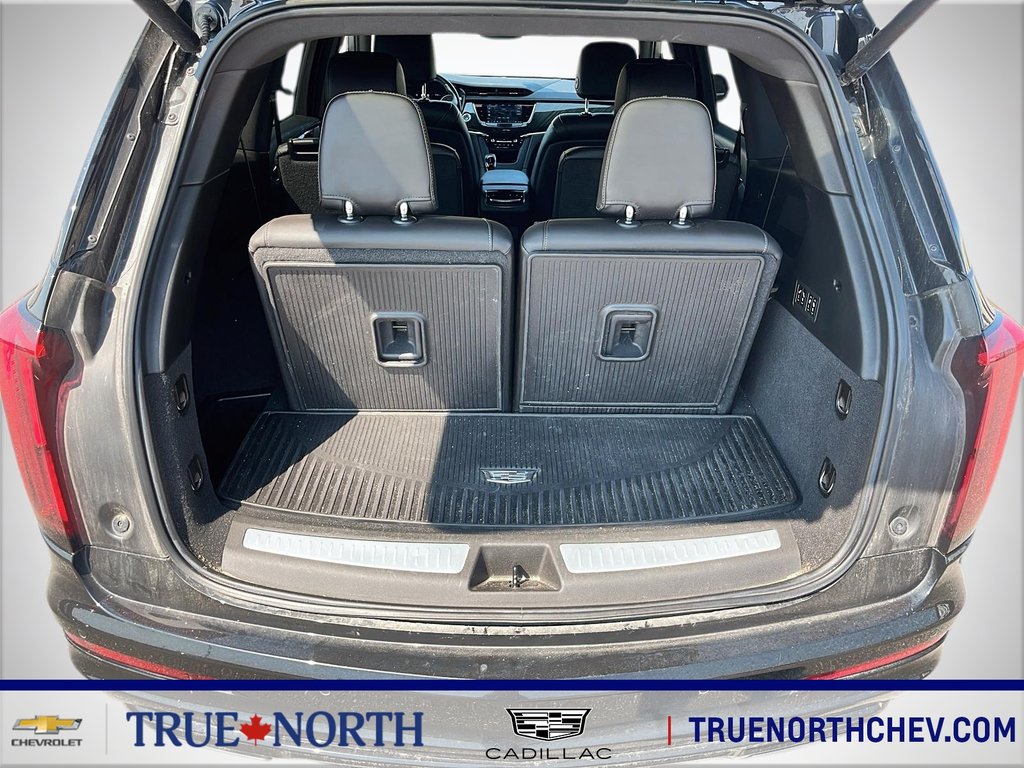 Cadillac XT6  2022 à North Bay, Ontario - 5 - w1024h768px