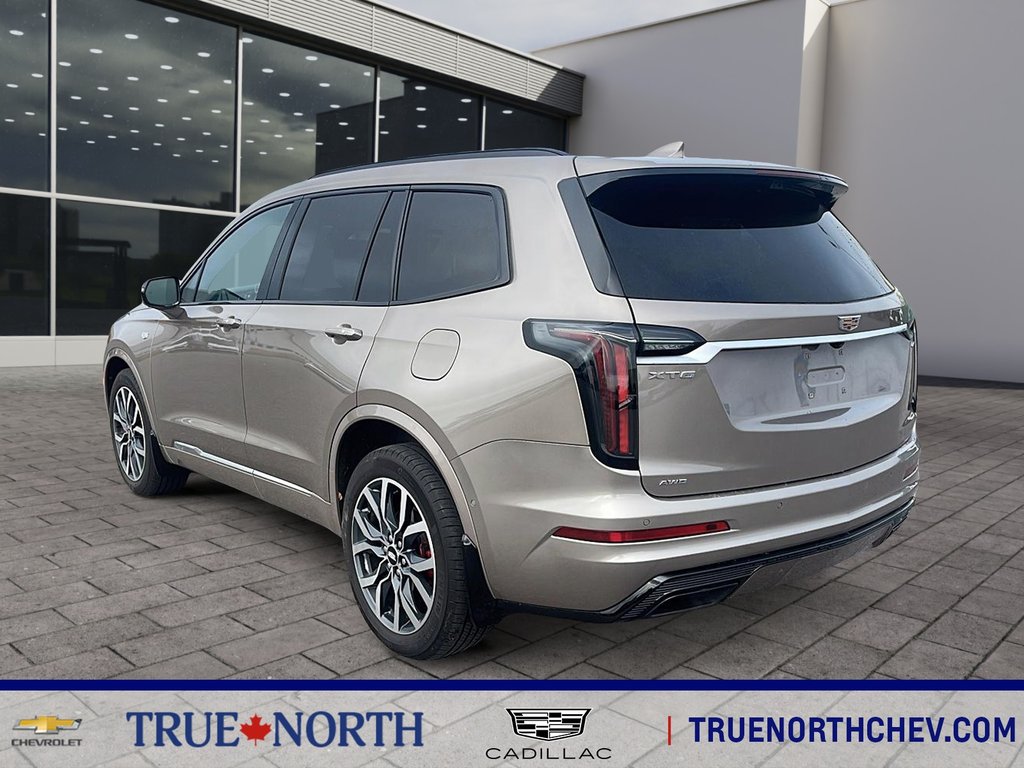 Cadillac XT6  2023 à North Bay, Ontario - 4 - w1024h768px