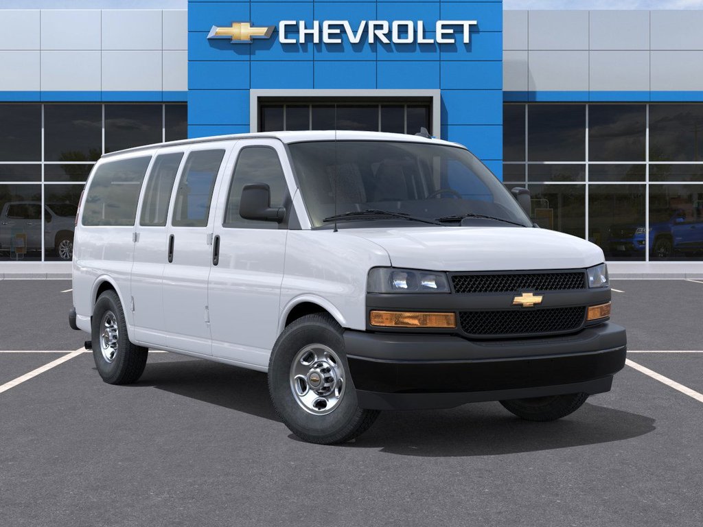 2025 CHEVROLET TRUCK EXPRESS CARGO 2500 in North Bay, Ontario - 7 - w1024h768px