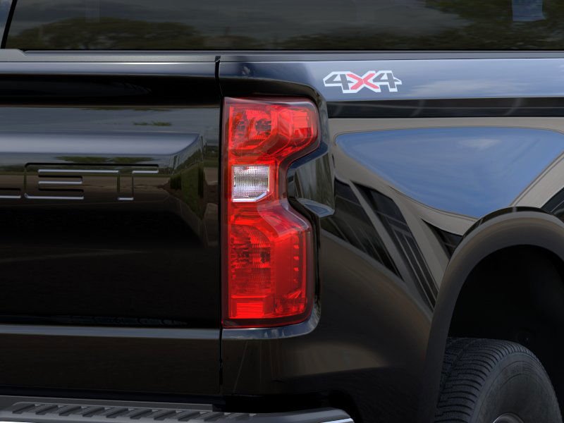 2025 CHEVROLET TRUCK SILVERADO 1500 in North Bay, Ontario - 11 - w1024h768px