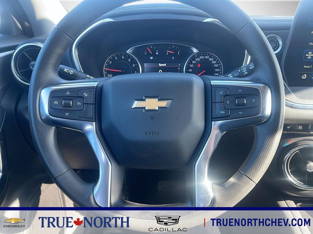 2024 Chevrolet Blazer in North Bay, Ontario - 9 - w1024h768px