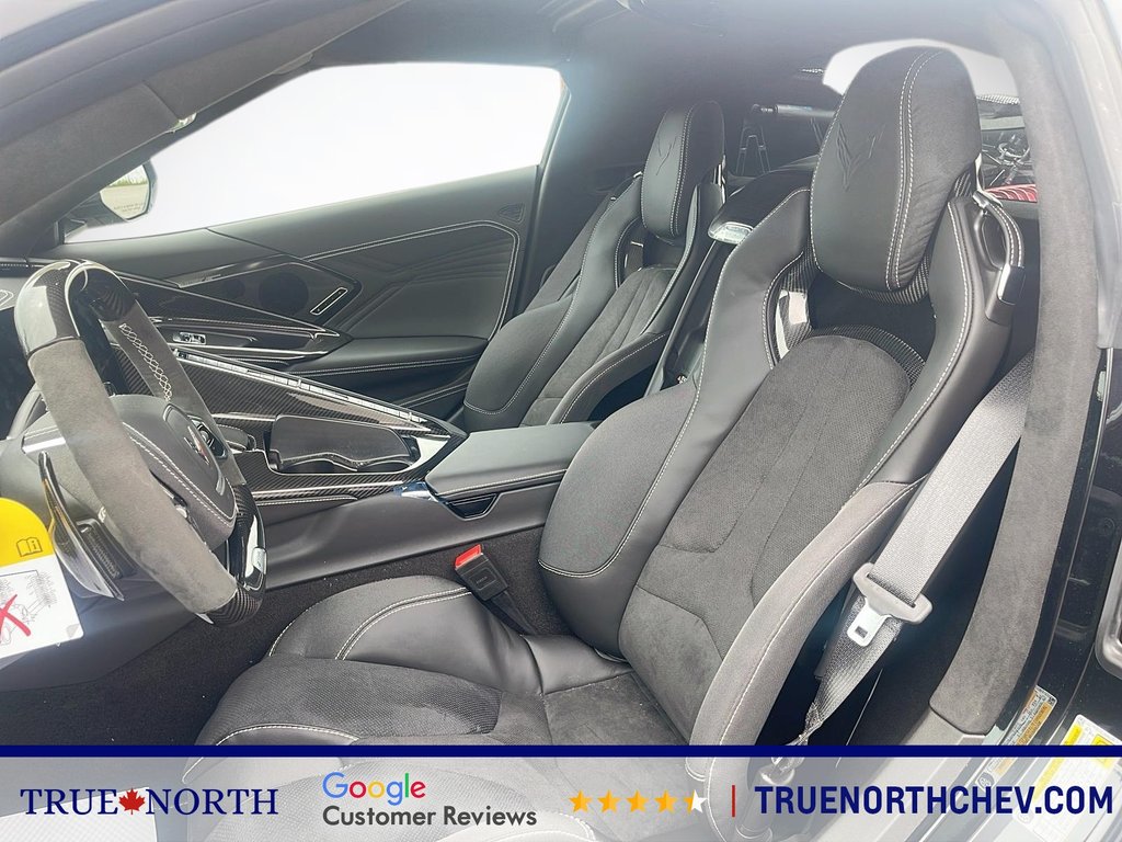 2025 Chevrolet CORVETTE Z06 in North Bay, Ontario - 8 - w1024h768px
