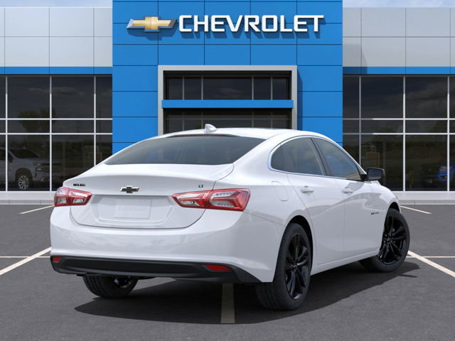 2024 Chevrolet Malibu in North Bay, Ontario - 4 - w1024h768px