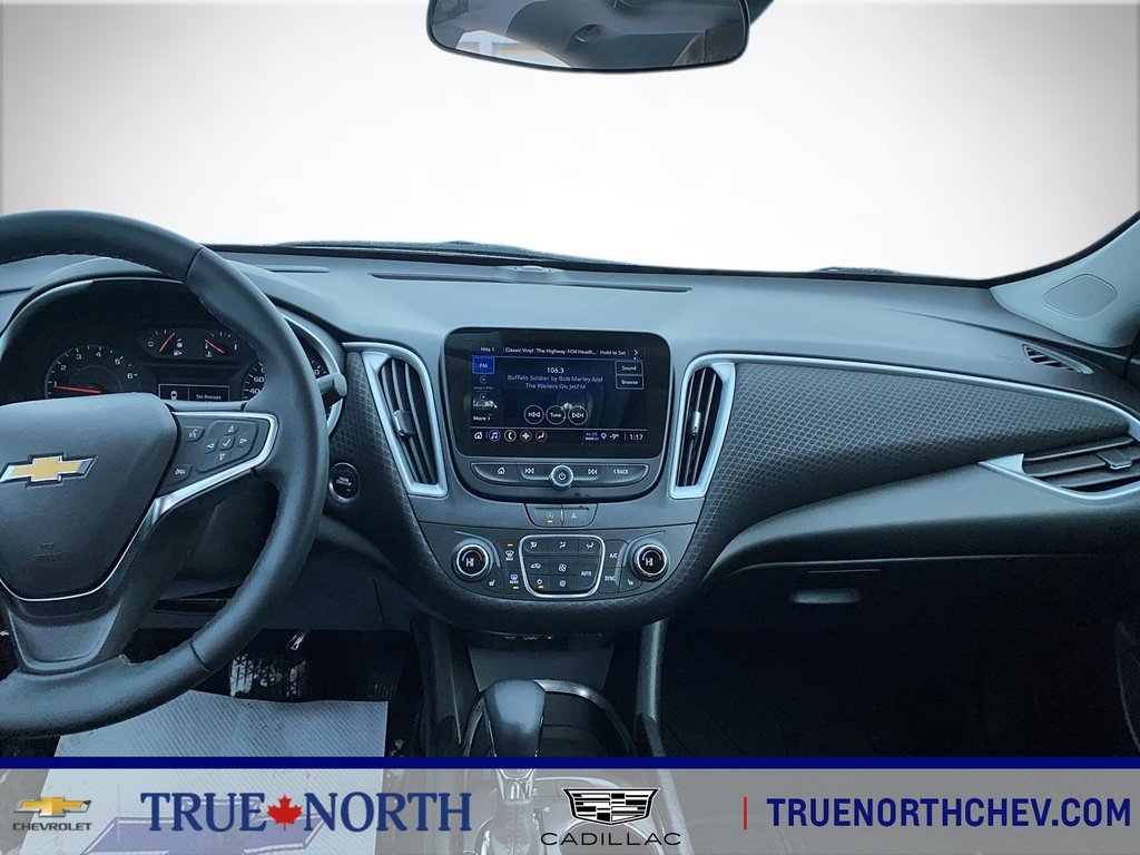 2024 Chevrolet Malibu in North Bay, Ontario - 7 - w1024h768px