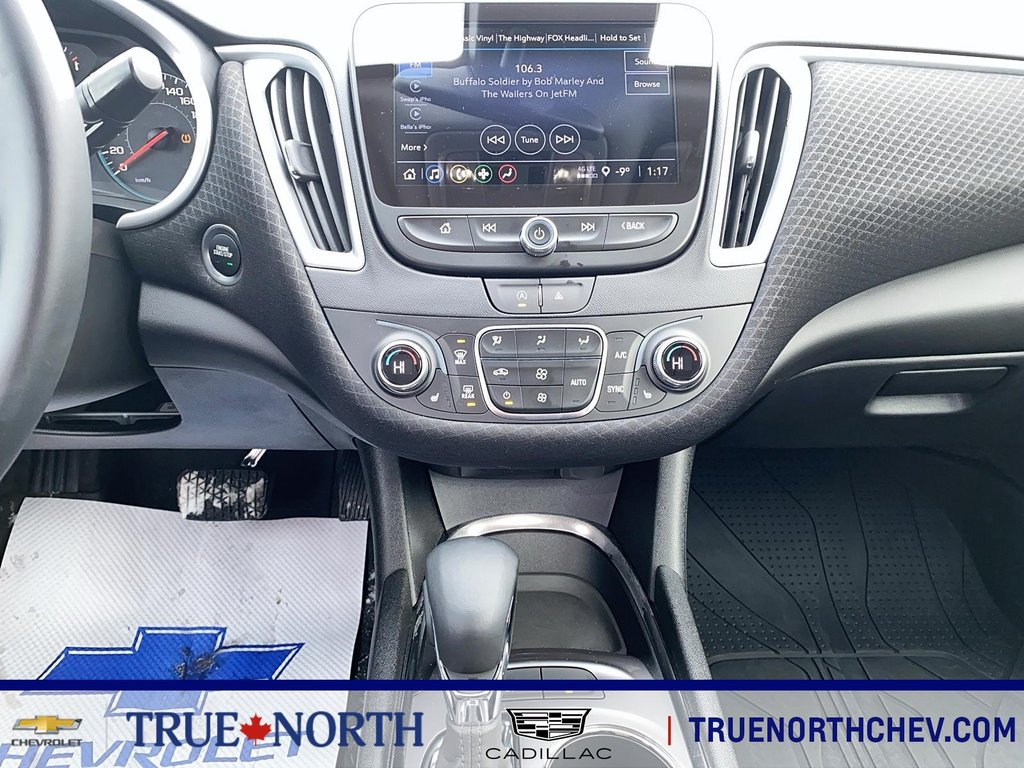 2024 Chevrolet Malibu in North Bay, Ontario - 11 - w1024h768px