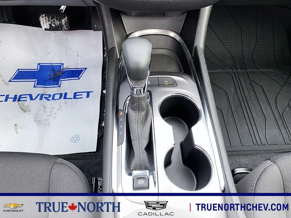 2024 Chevrolet Malibu in North Bay, Ontario - 12 - w1024h768px