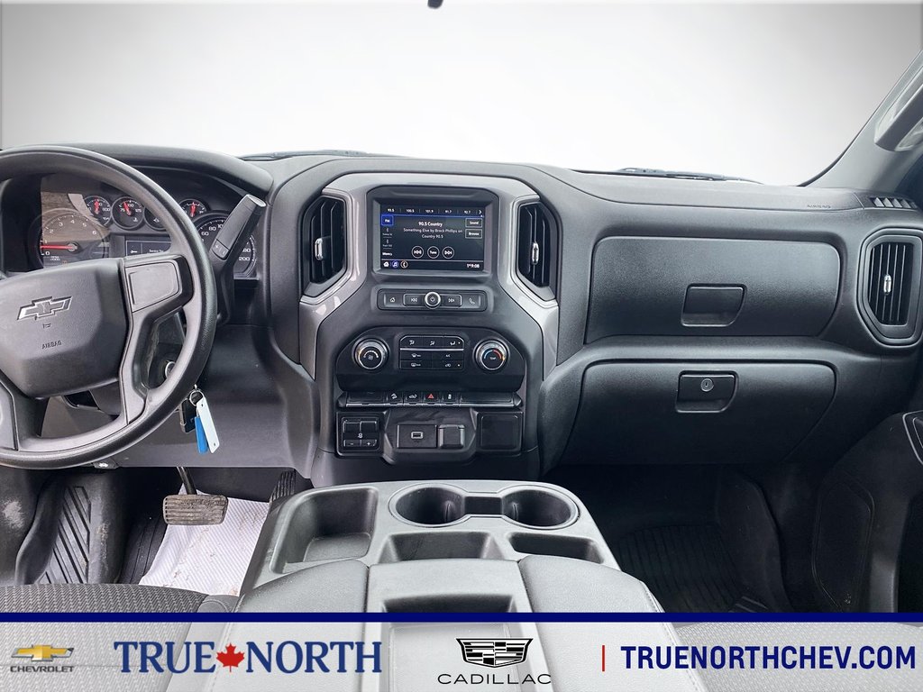 Chevrolet Silverado 1500  2020 à North Bay, Ontario - 5 - w1024h768px