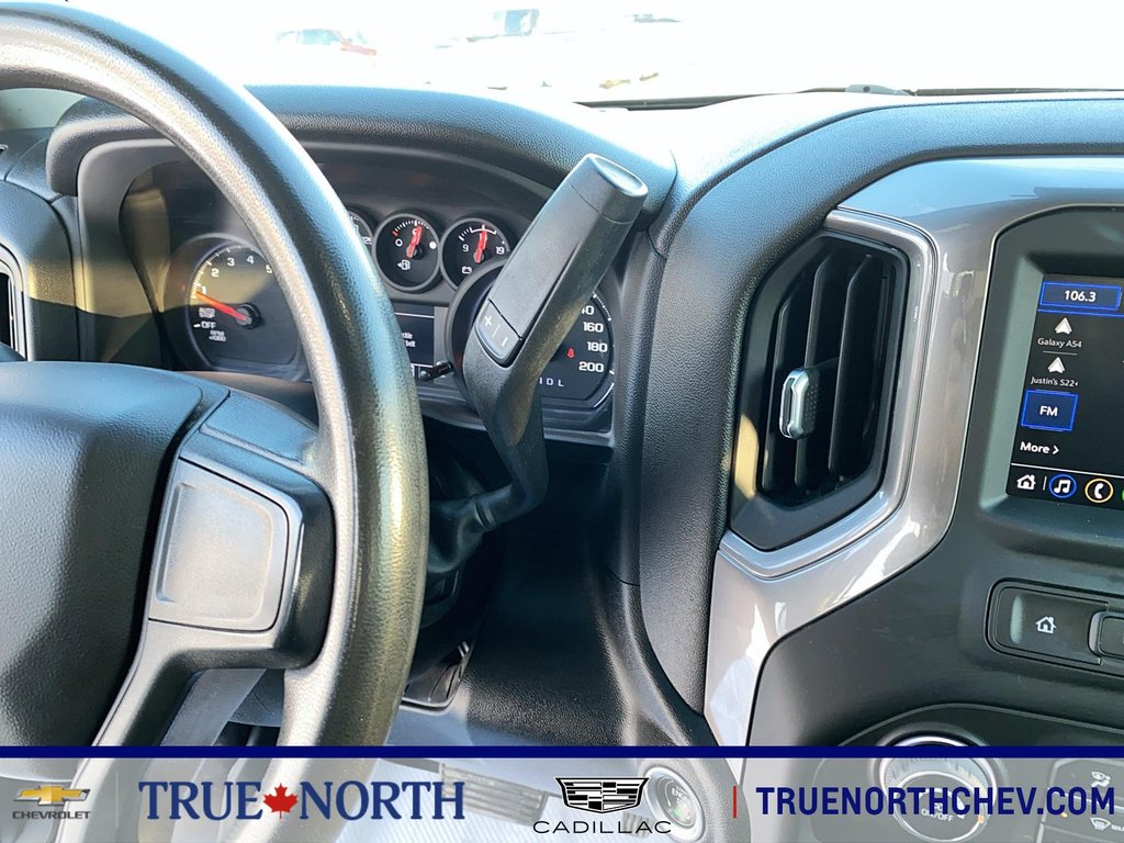 2022 Chevrolet Silverado 1500 in North Bay, Ontario - 11 - w1024h768px