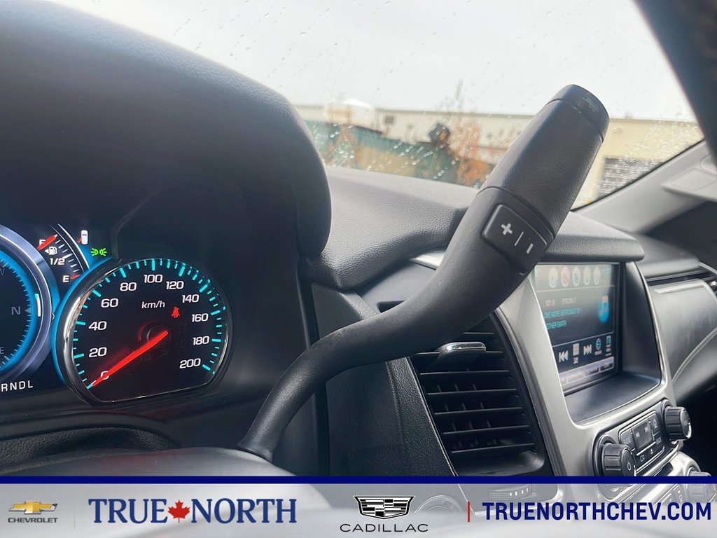 2019 Chevrolet Tahoe in North Bay, Ontario - 12 - w1024h768px