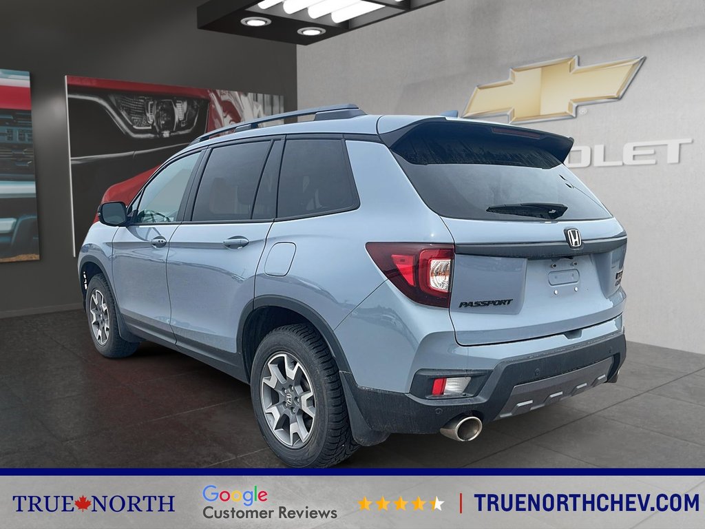 Honda Passport  2023 à North Bay, Ontario - 4 - w1024h768px