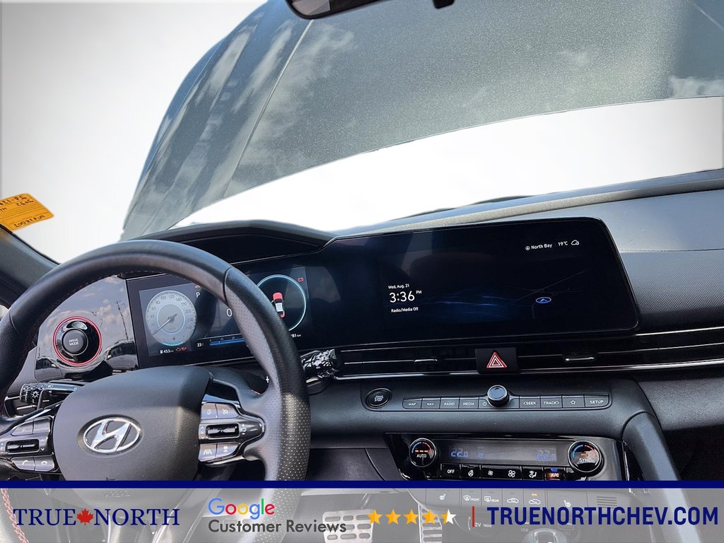 2023 Hyundai Elantra in North Bay, Ontario - 14 - w1024h768px