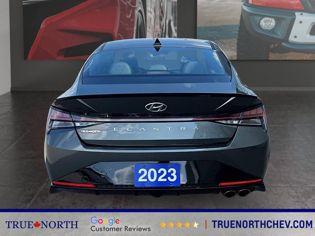 2023 Hyundai Elantra in North Bay, Ontario - 3 - w1024h768px