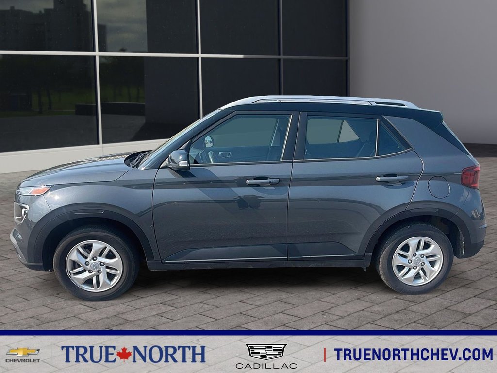 Hyundai Venue  2024 à North Bay, Ontario - 3 - w1024h768px