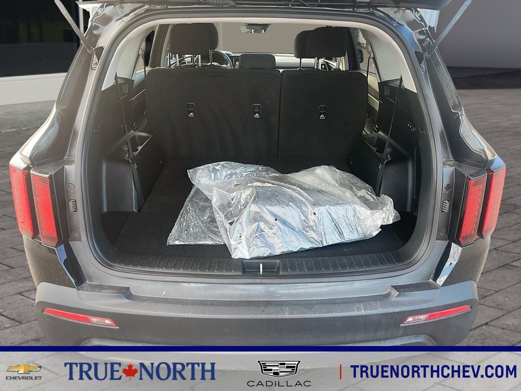 Kia Sorento  2023 à North Bay, Ontario - 6 - w1024h768px