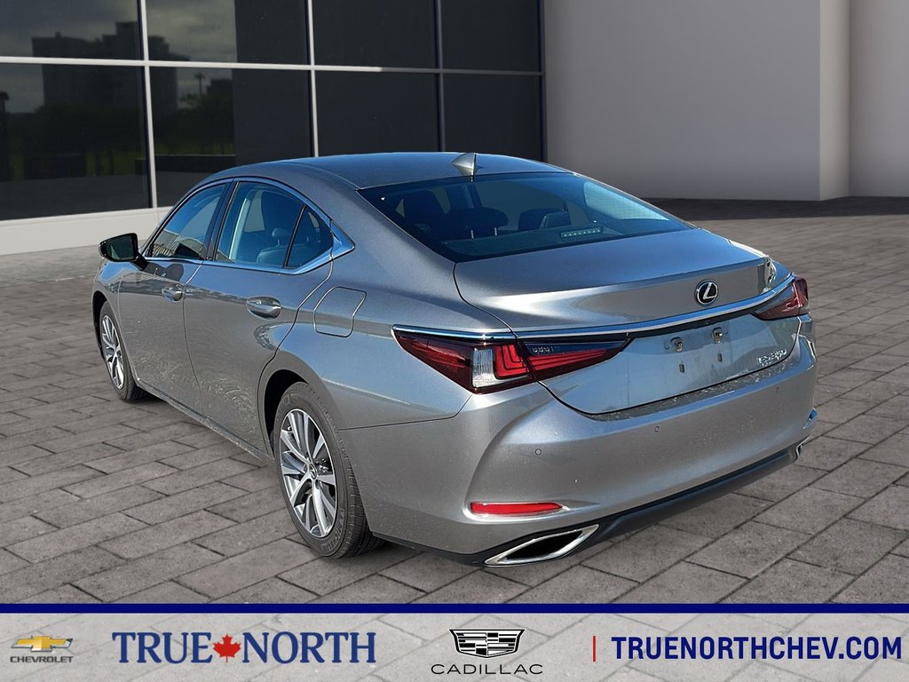 Lexus ES  2020 à North Bay, Ontario - 4 - w1024h768px