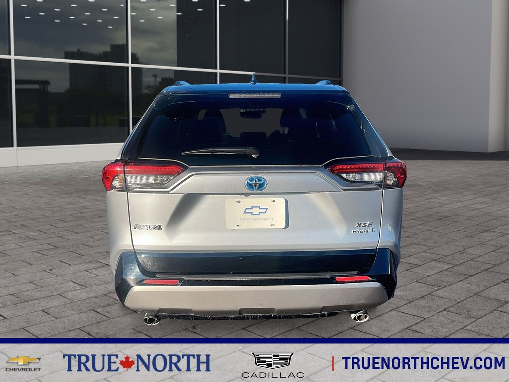 Toyota RAV4  2024 à North Bay, Ontario - 3 - w1024h768px